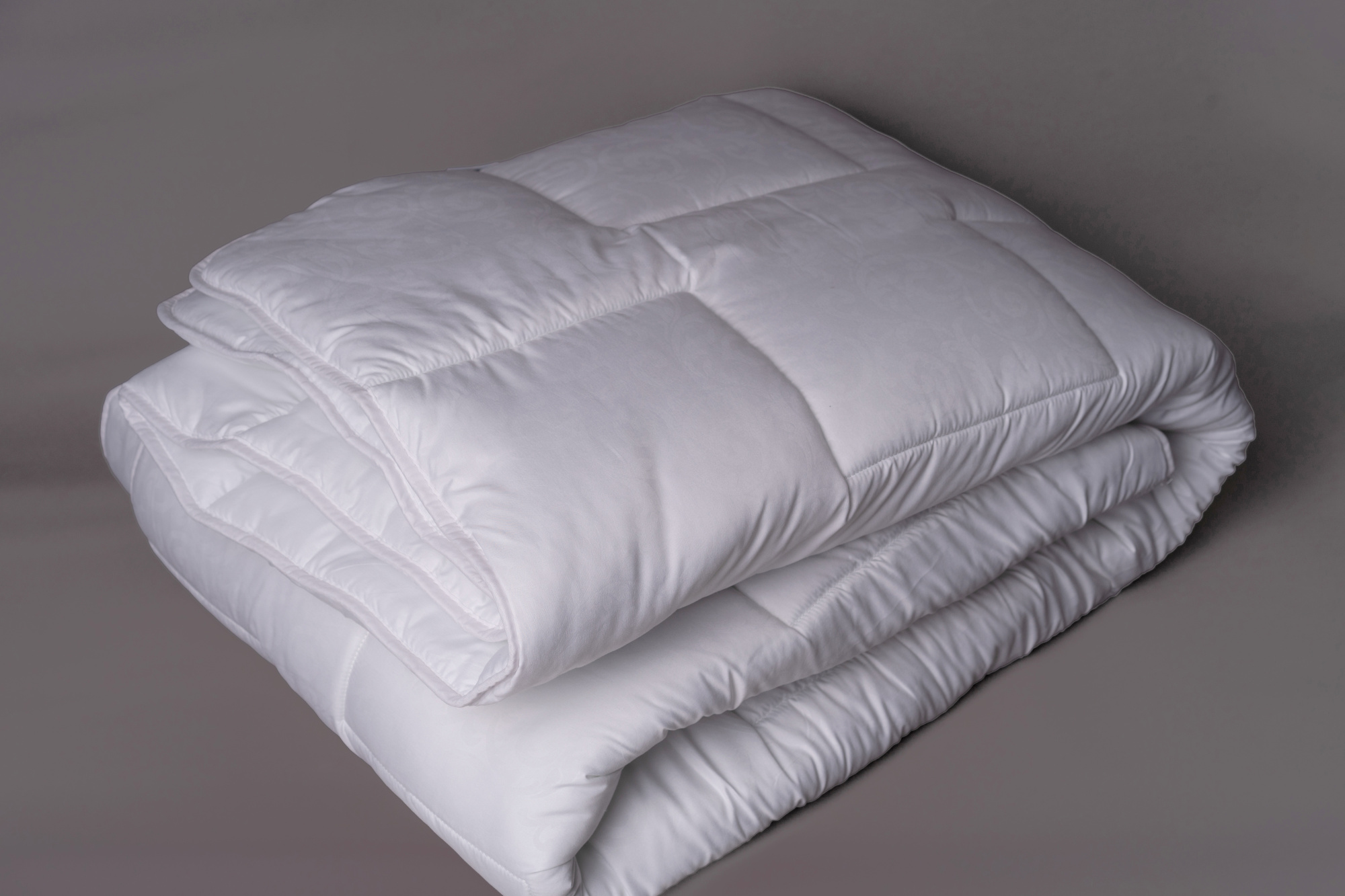 Одеяло, теплое, 140х200 см, 400 г/м2, тик (100%хл)/ холфитекс: 1/5